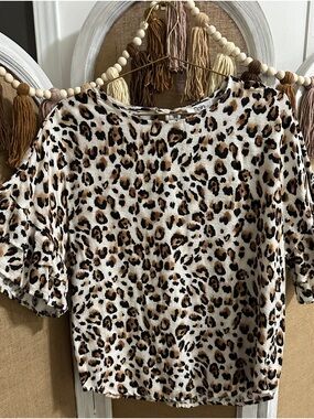 Leopard Print Short Sleeve Blouse - Cream/Tan/Black